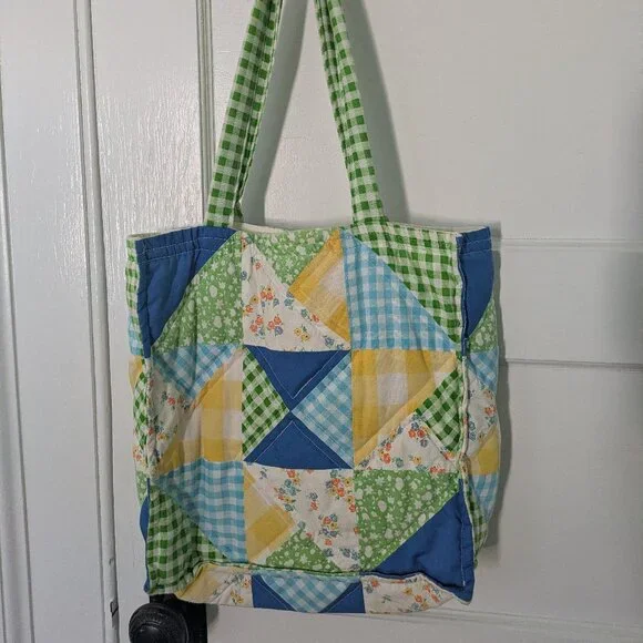 Floral Quilted Patchwork Soft Tote Bag Cottagecore! - Picture 4 of 7